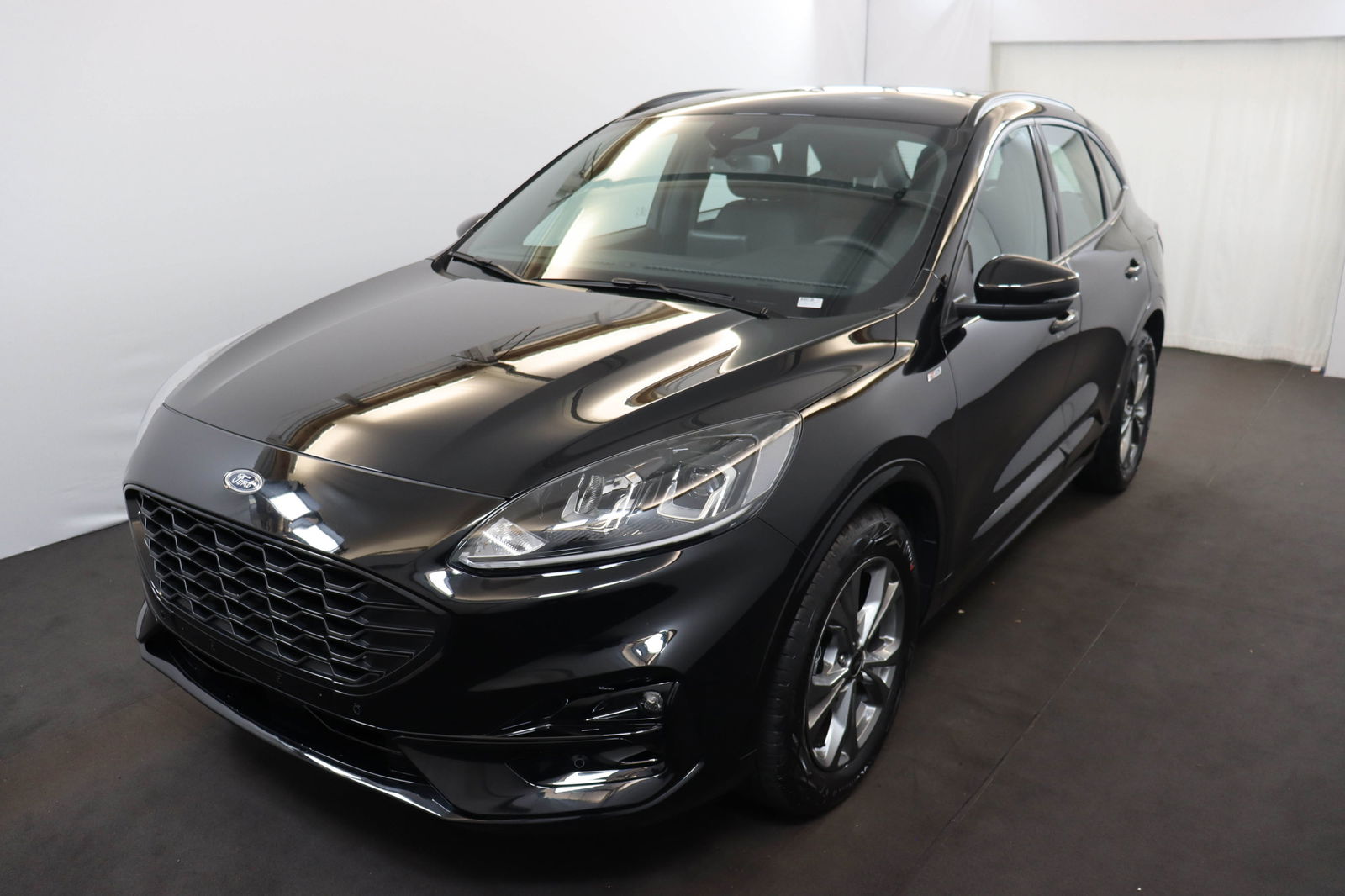 Ford Kuga ecoboost FWD st-line 150
