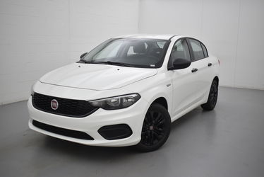 Fiat TIPO SEDAN street 95