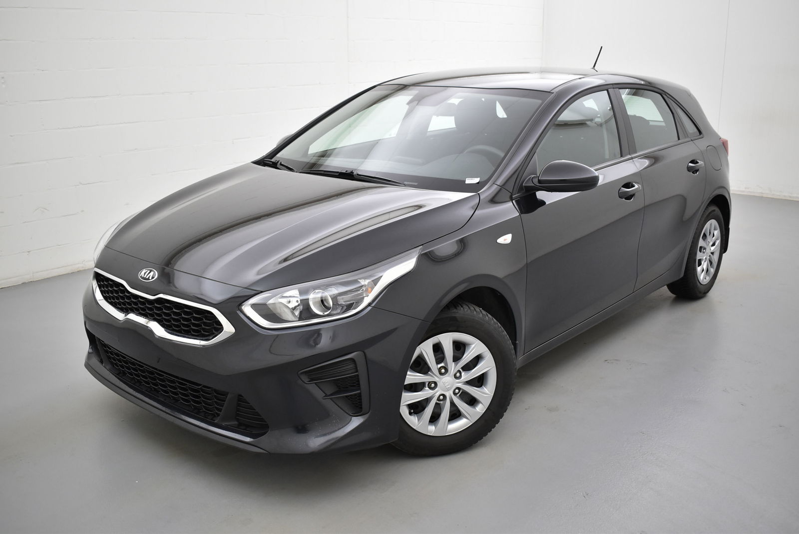 Kia Ceed must 100