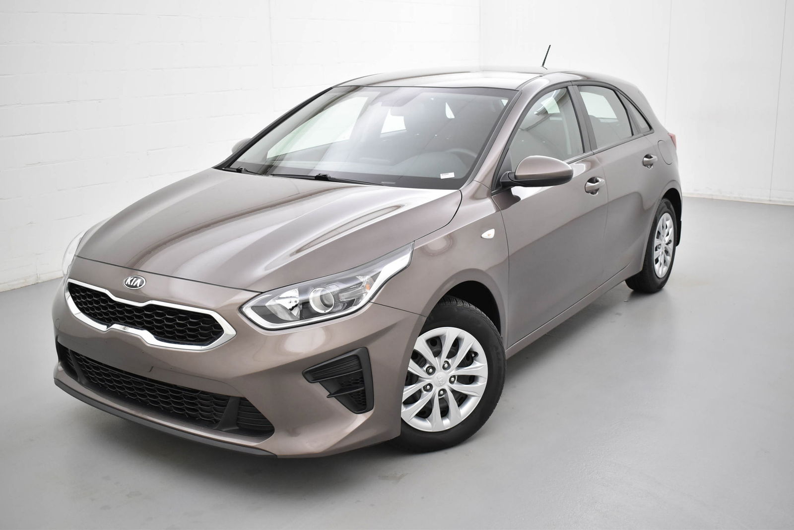 Kia Ceed must 100