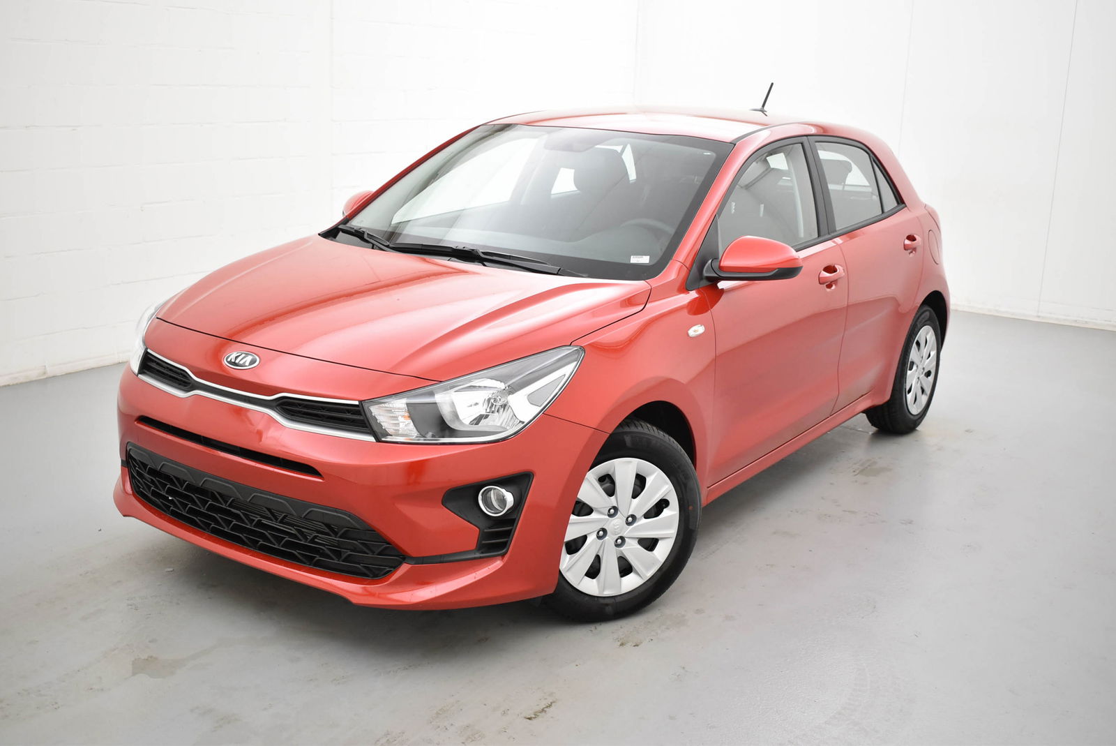 Kia Rio must 84