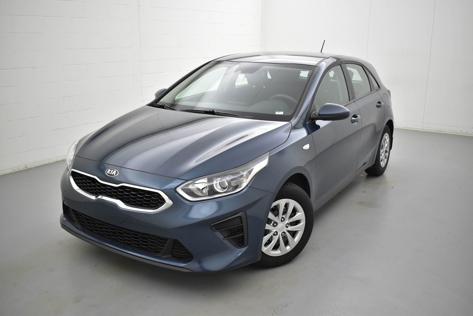 Kia Ceed must 100