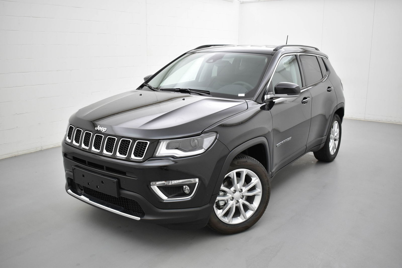 Jeep Compass turbo 4X2 limited 150 AT
