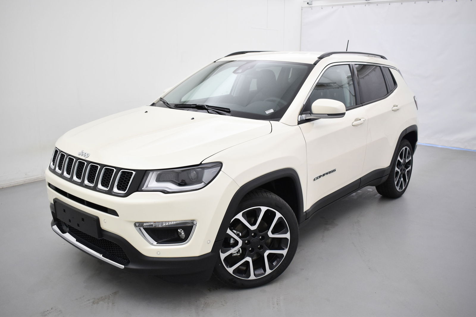 Jeep Compass turbo 4X2 limited 150 AT