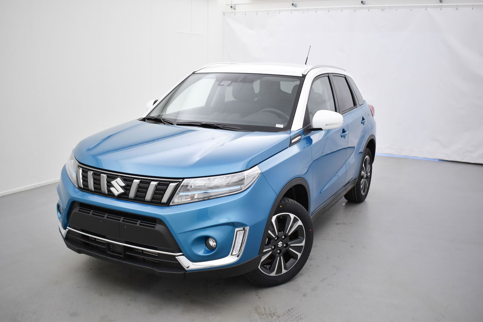 Suzuki Vitara turbo boosterjet 48v hybrid 4wd glx 129