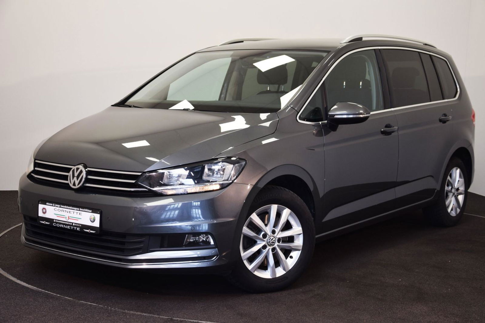 Volkswagen Touran 1.6 TDI Highline DSG DAB GPS 1.6 Diesel