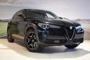 Alfa Romeo Stelvio Super