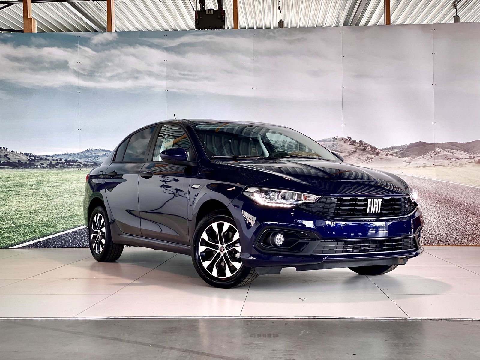 Fiat Tipo City Life Sedan - 1.0 FireFly 1.0 FireFly 100