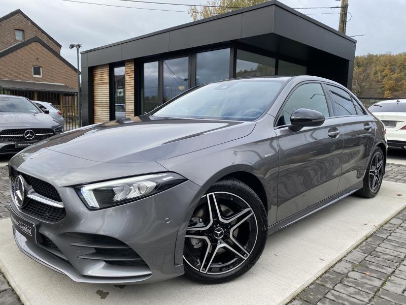 Mercedes A 200 A200 Sedan AMG LINE **Premium* A200 Sedan AMG LINE **Premium*