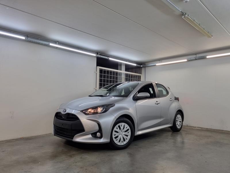 Toyota Yaris Dynamic- Carplay - Carmera - G 1.5 HSD