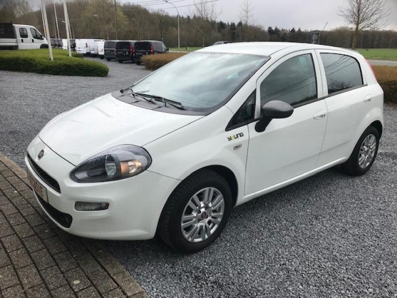 Fiat Punto YOUNG 1.2 BENZ