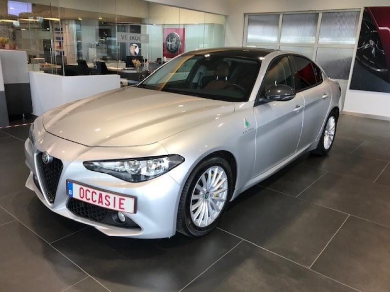 Alfa Romeo Giulia SUPER 2.2 DIESEL 136 PK AT