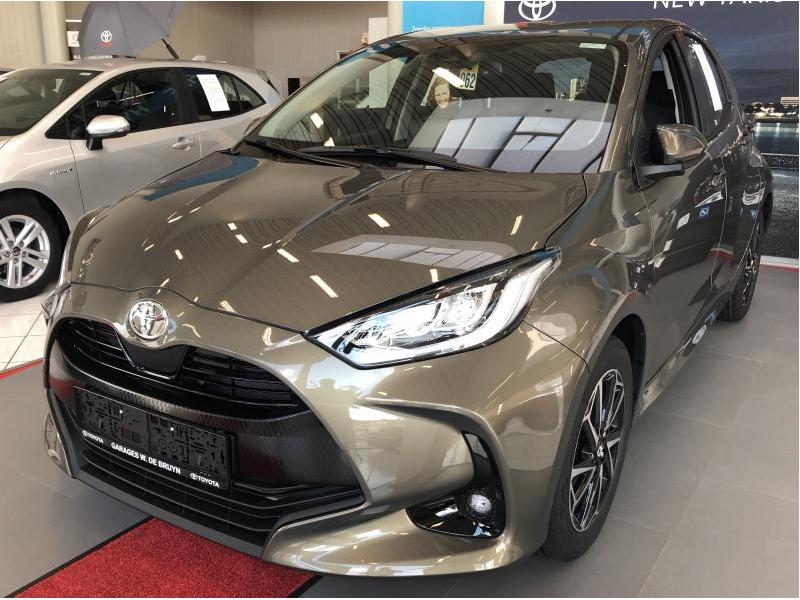 Toyota Yaris Iconic STOCK DIRECT LEVERBAAR 1.5 VVT-iE