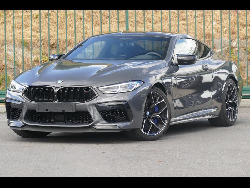 BMW M8 - COMP / CARBON PACK / AKRAPOV 4.4 AUTOMAAT