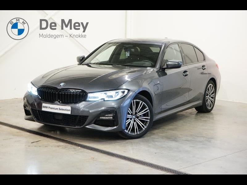 BMW 330 Berline