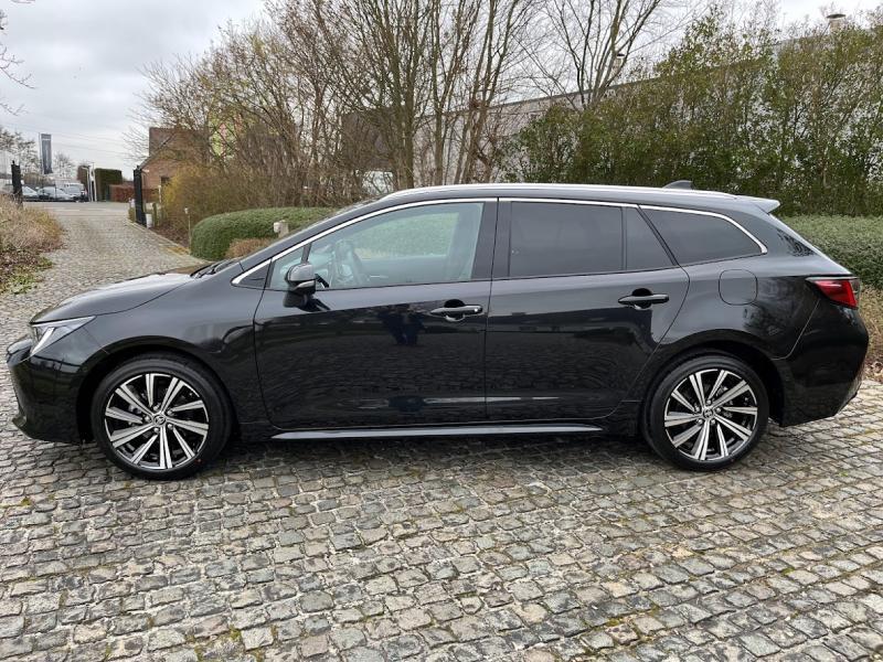 Toyota Corolla Style 1.8 Hybrid