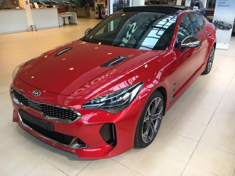 Kia Stinger GT 3.3 Twin Turbo