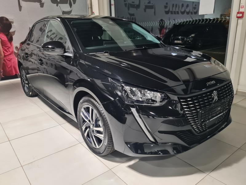 Peugeot 208 Allure Pack 6 mnd gratis omniu