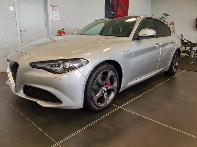 Alfa Romeo Giulia Super