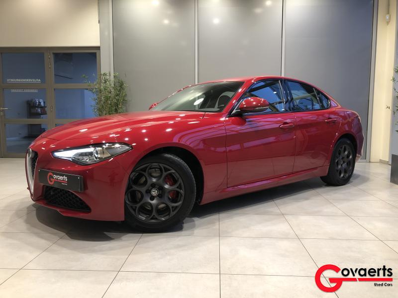 Alfa Romeo Giulia Super