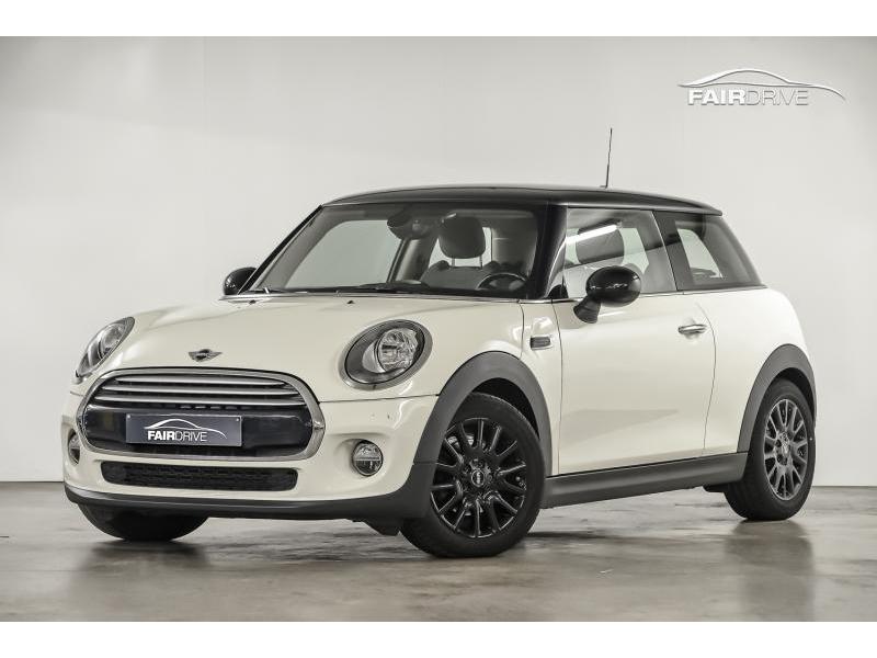 MINI Cooper D 1.5/HATCH/NAVI/PDC/12M GARANTIE