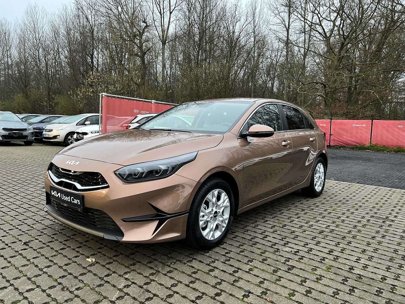 Kia Ceed 1.5 T-GDI Concept ISG