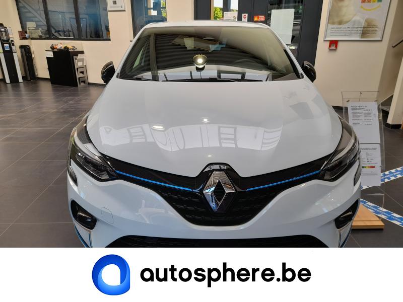 Renault Clio V E-TECH First