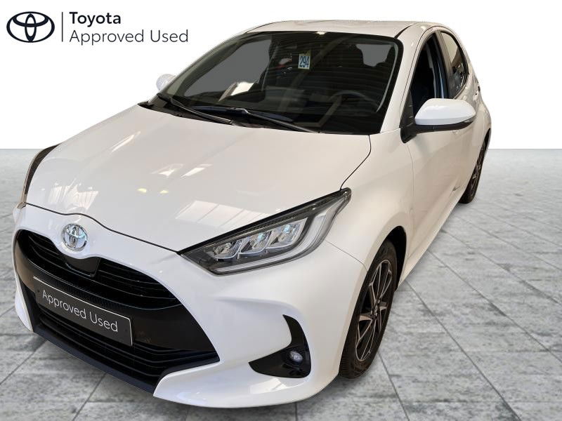Toyota Yaris Iconic 1.5VVTI 6MT ESSENCE