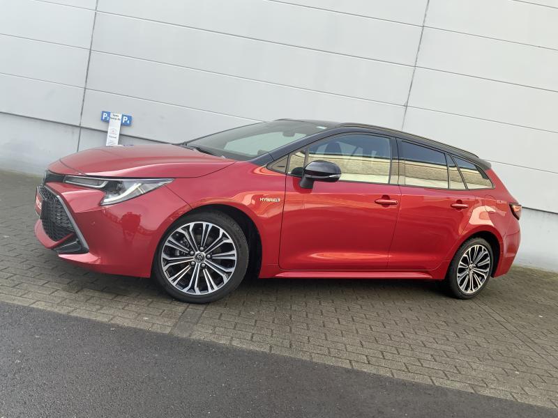 Toyota Corolla TS STYLE + NAVI 18 hsd