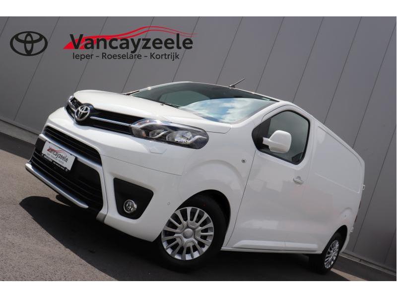 Toyota Proace Comfort €25330 excl.BTW + NAVI 2.0L Diesel 120hp