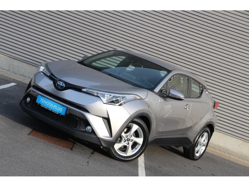 Toyota C-HR C-ENTER + gps + camera + alu v 1.8 CVT HSD TC