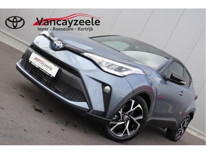 Toyota C-HR C-LUB BI-TONE + NAVI + KEYLESS 1.8L Hybrid