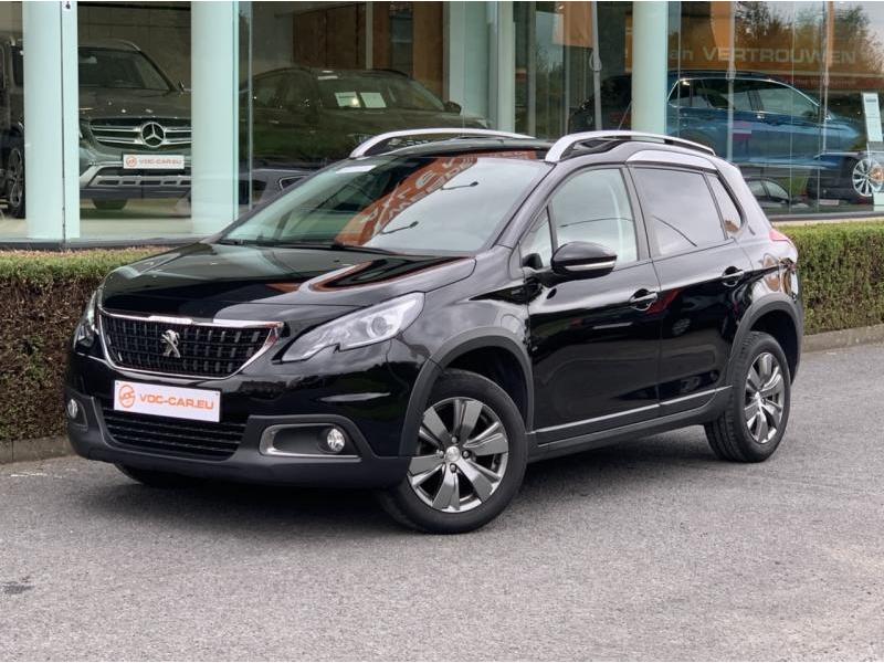 Peugeot 2008 SIGNATURE 1.5 BlueHDi