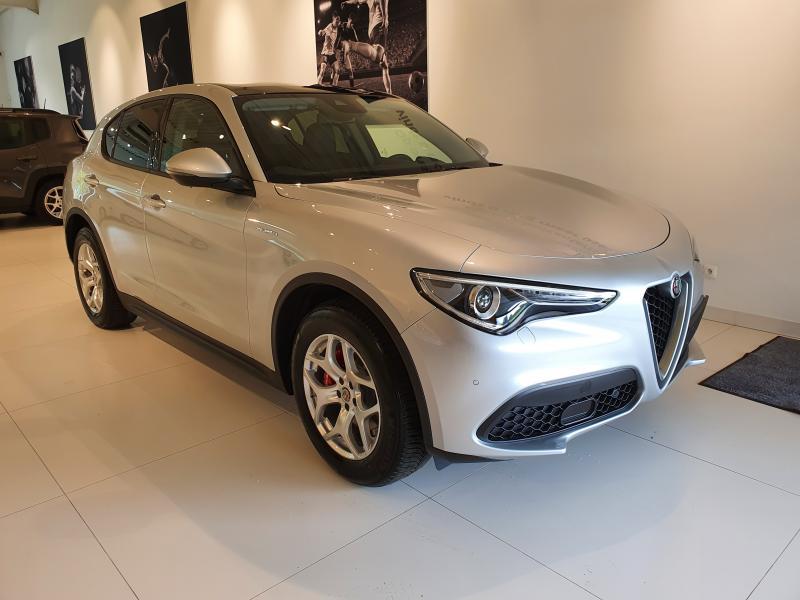 Alfa Romeo Stelvio Super